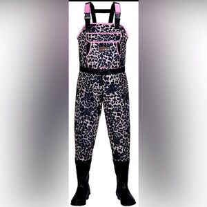 Women's Chest Neoprene Waders Leopard boot size 10
